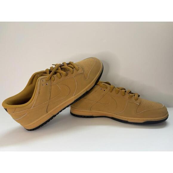 Nike Dunk Low Retro SE Wheat Gum Mens HQ1932-700 NEW NO BOX - Picture 1 of 5